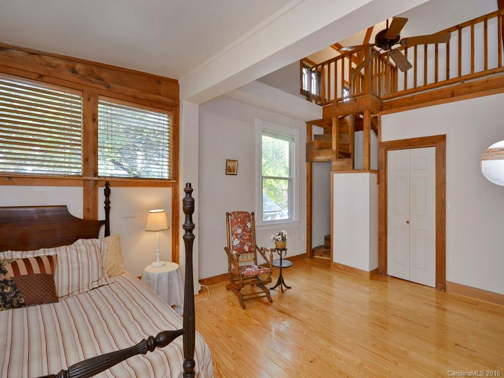 842 Dale Street - Photo 13