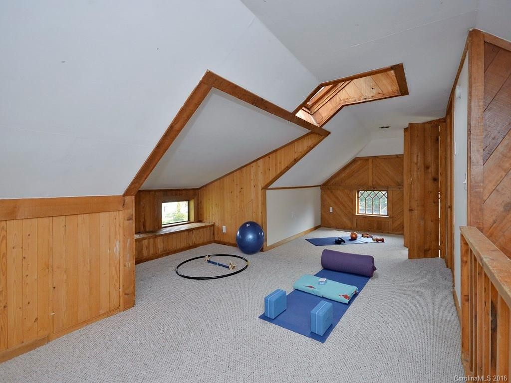 842 Dale Street - Photo 16