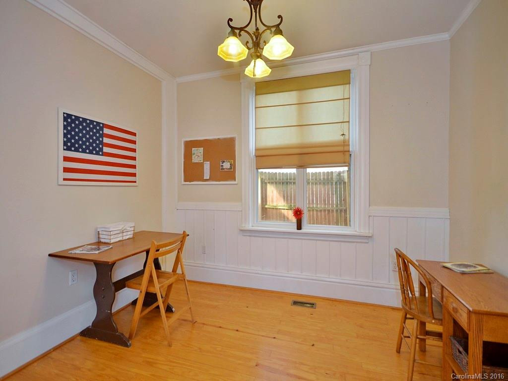 842 Dale Street - Photo 4
