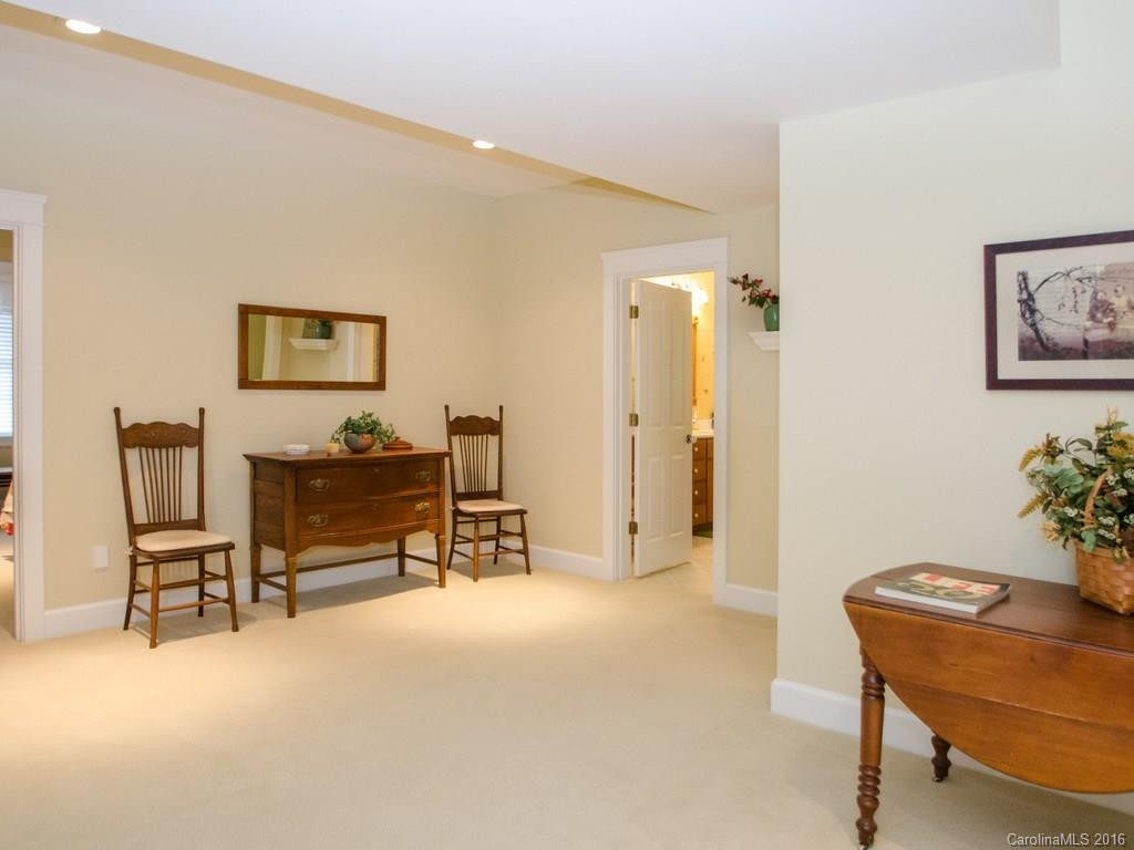 116 Scenic Drive - Photo 16