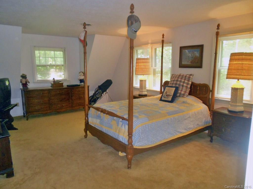 401 Prestwood Lane - Photo 11