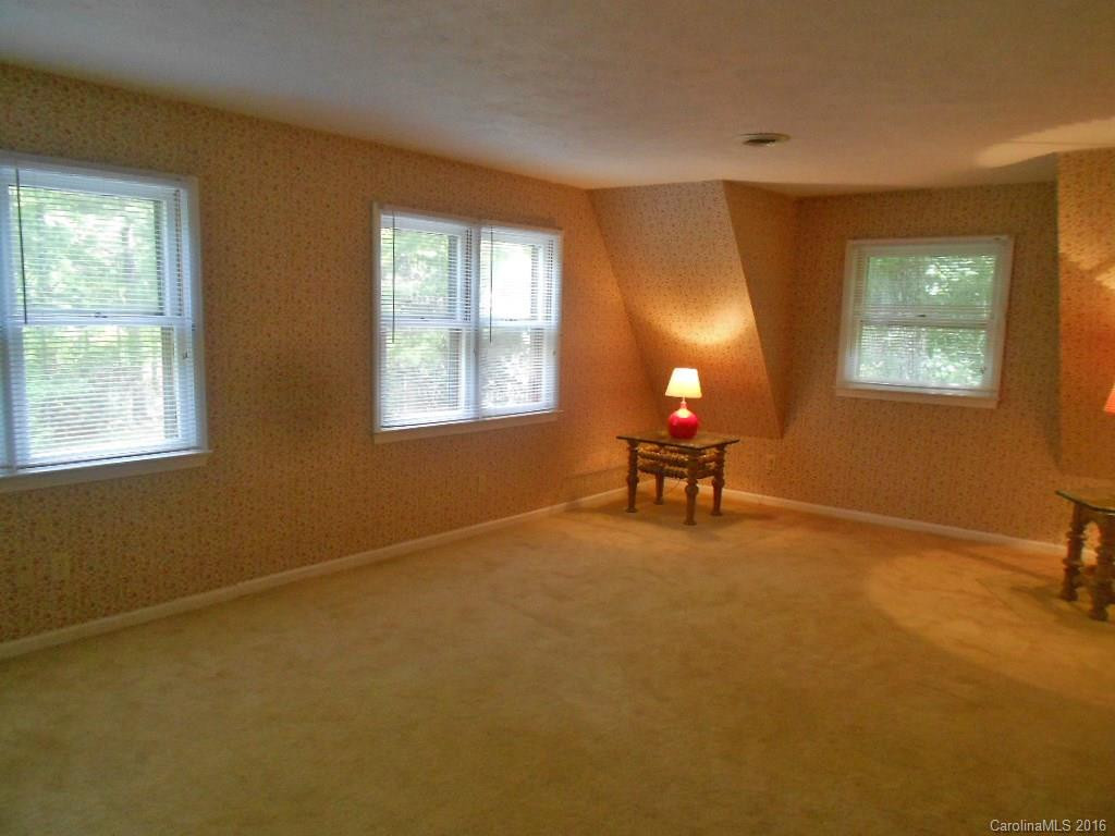 401 Prestwood Lane - Photo 12