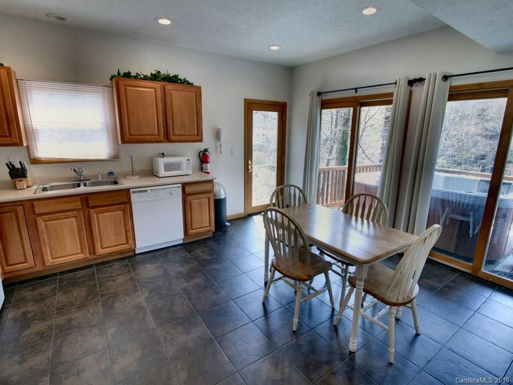 124 Lake Boulevard - Photo 16