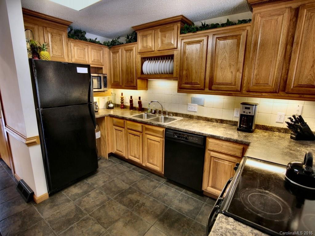 124 Lake Boulevard - Photo 4