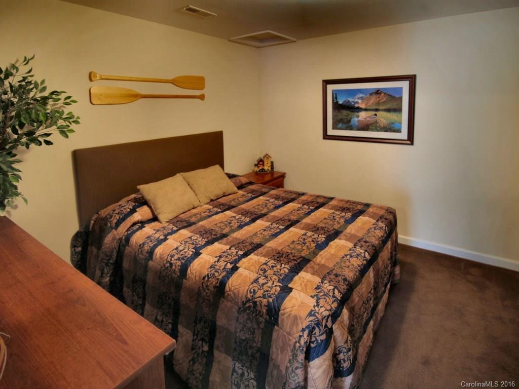 124 Lake Boulevard - Photo 10