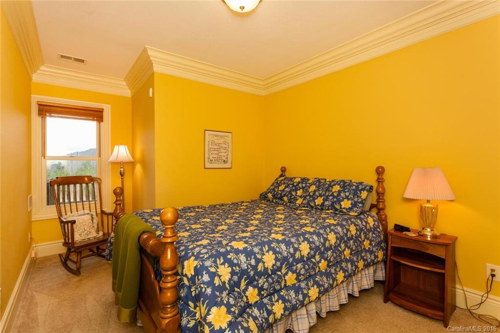 21 Al Dorf Drive - Photo 18