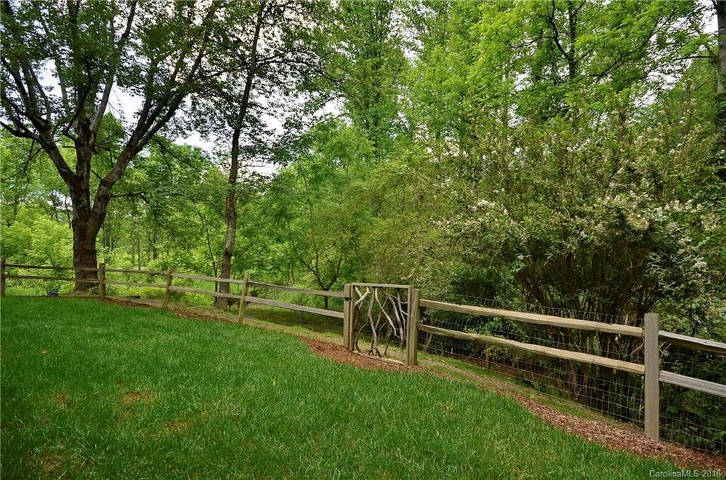 128 Silversteen Drive - Photo 12