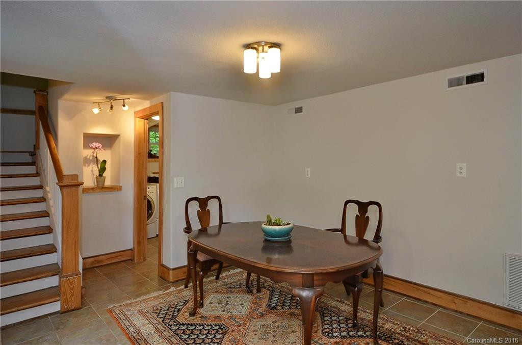 128 Silversteen Drive - Photo 5