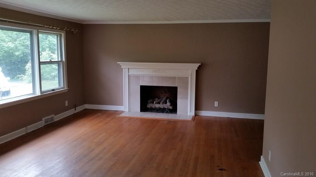 2205 Harden Circle - Photo 3