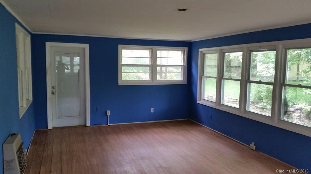 2205 Harden Circle - Photo 5
