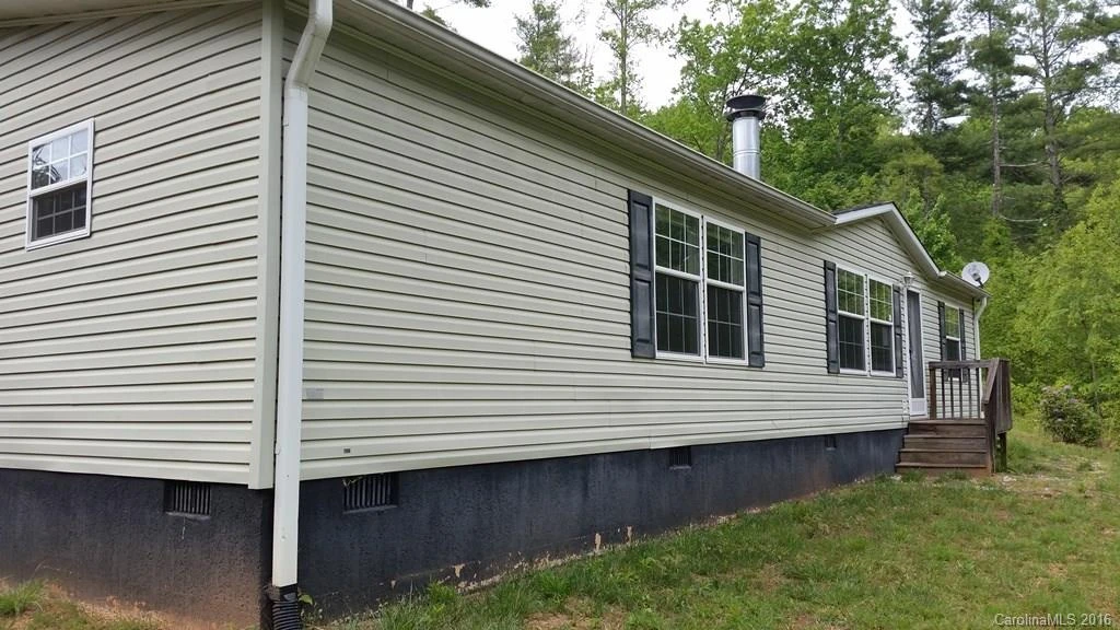 15 Country Acres Lane