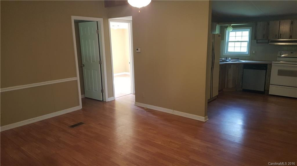 28 White Pine Drive - Photo 9