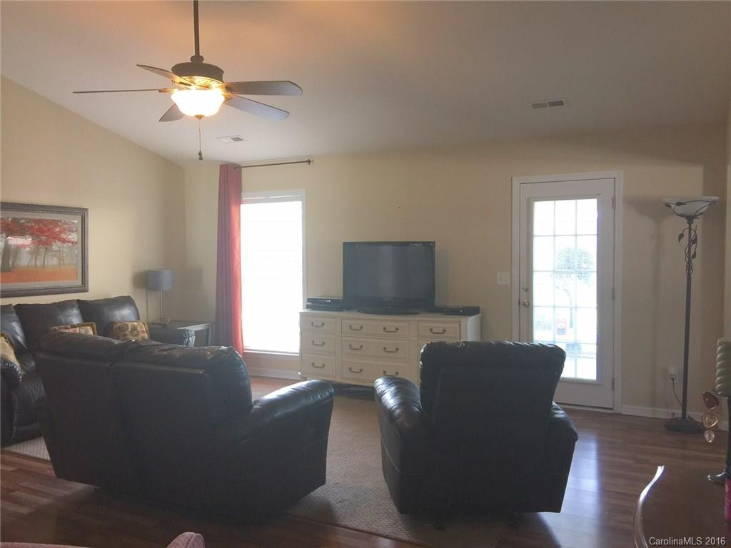 201 Pamlico Road - Photo 3