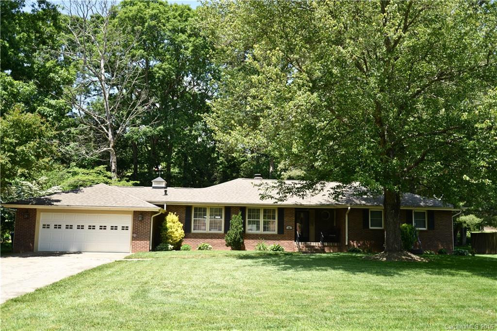 98 Greenwood Forest Drive