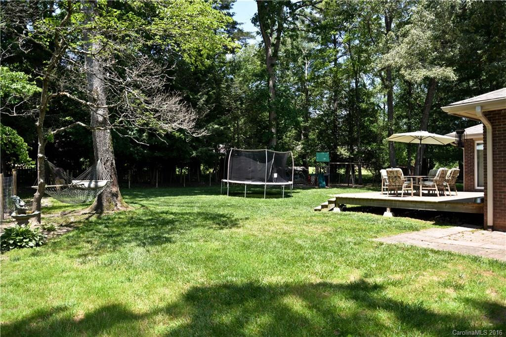 98 Greenwood Forest Drive - Photo 23