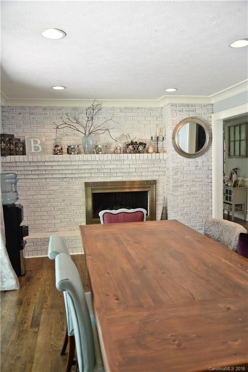98 Greenwood Forest Drive - Photo 8
