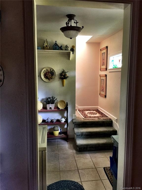 20 Moore Circle - Photo 3