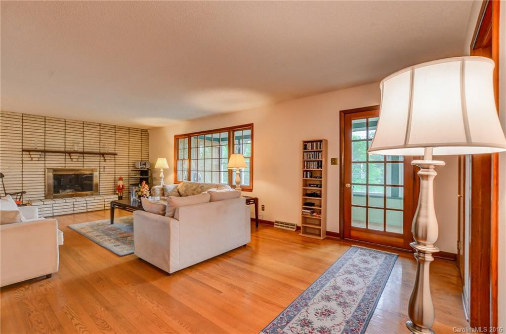 34 Sheppard Drive - Photo 5