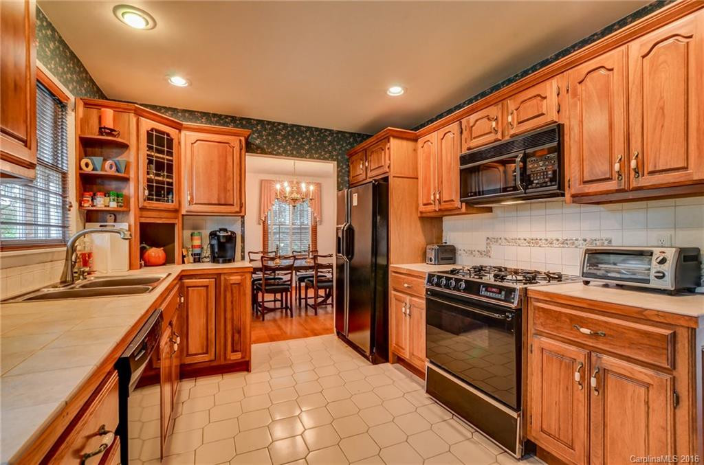 34 Sheppard Drive - Photo 7