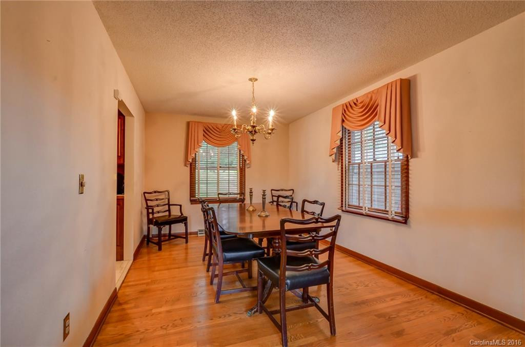 34 Sheppard Drive - Photo 8