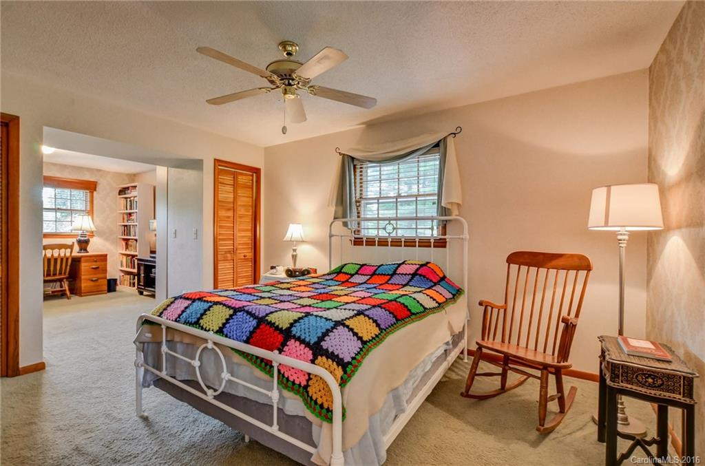 34 Sheppard Drive - Photo 9