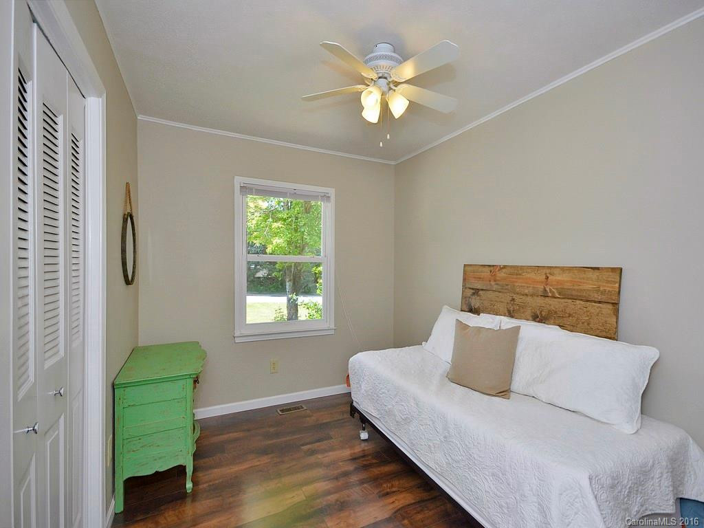 409 Oklahoma Avenue - Photo 8