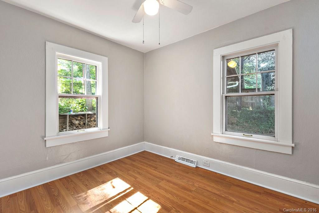11 Lee Avenue - Photo 16