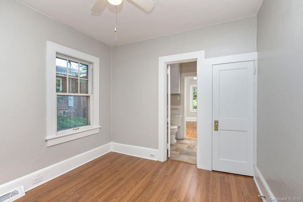 11 Lee Avenue - Photo 17