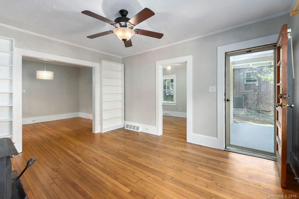 11 Lee Avenue - Photo 6