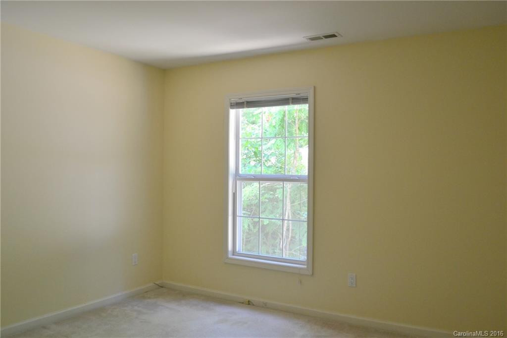 1 Pickwick Road - Photo 14