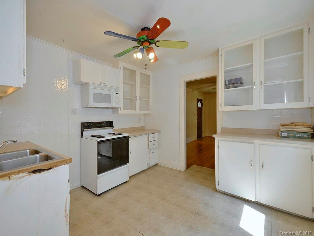365 Fairview Road - Photo 6