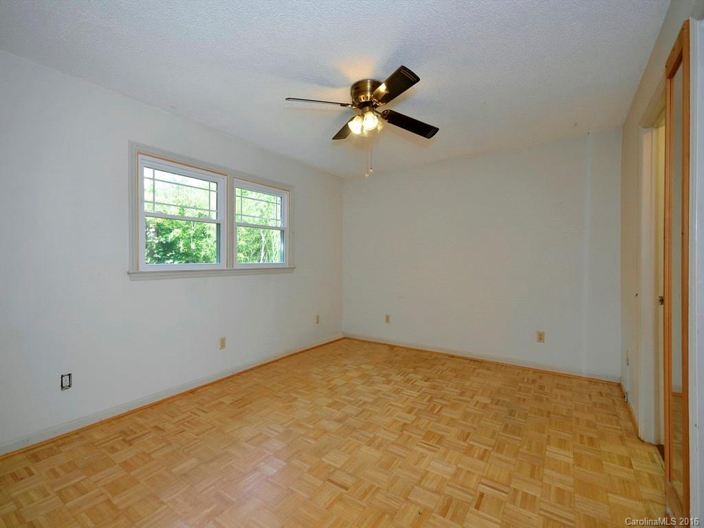 365 Fairview Road - Photo 7
