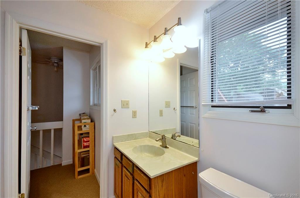 8 Village Drive #8 - Photo 10