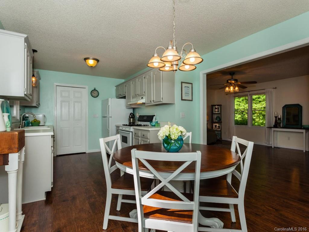 324 Fountain Trace Drive - Photo 7