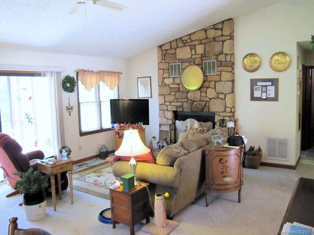 104 View De Lake Drive - Photo 3