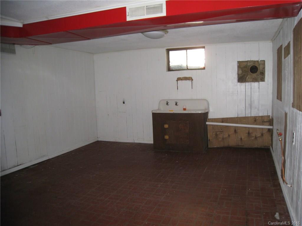 4 Chateau Place #19 - Photo 17