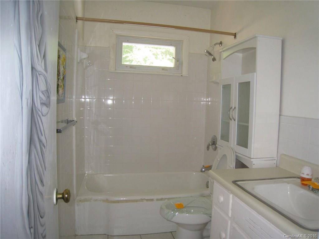 4 Chateau Place #19 - Photo 9