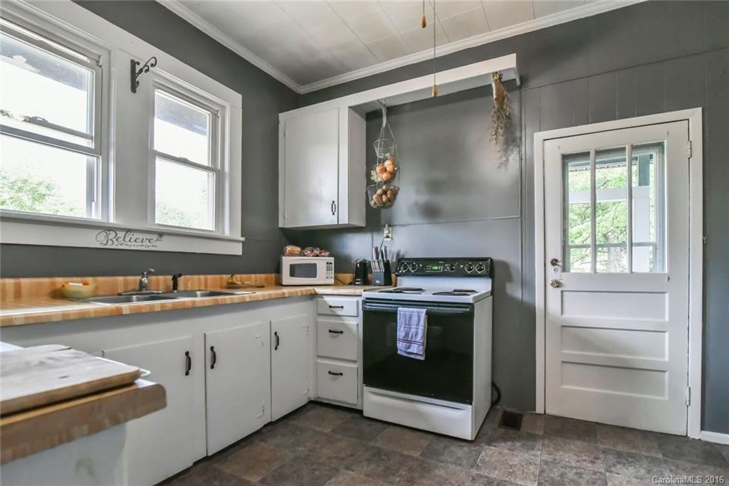 478 Maple Drive - Photo 10