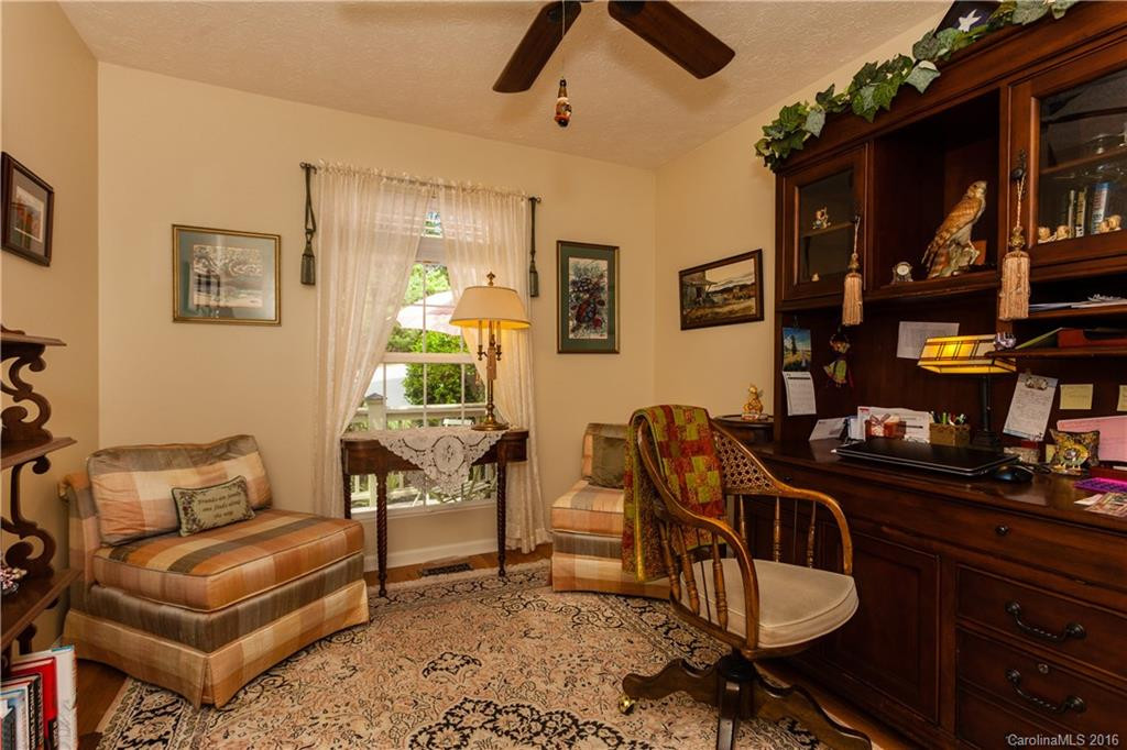 22 Old Applewood Lane #22 - Photo 14