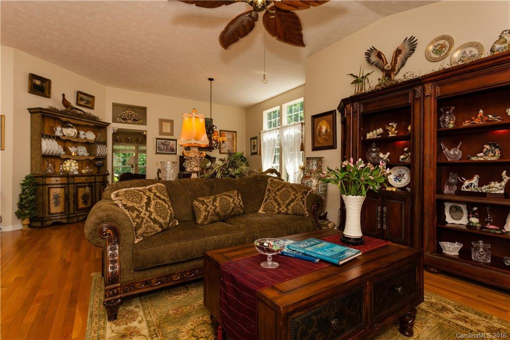 22 Old Applewood Lane #22 - Photo 4