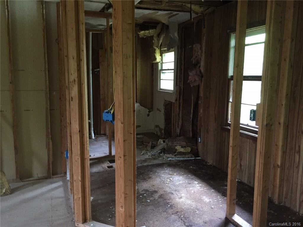 2906 Hickory Grove Church Road - Photo 11