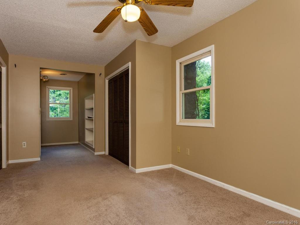 109 Sparkill Drive - Photo 12