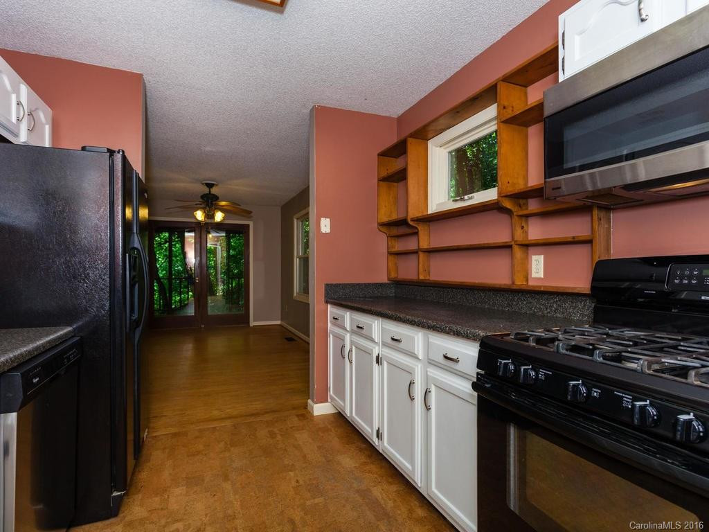 109 Sparkill Drive - Photo 7