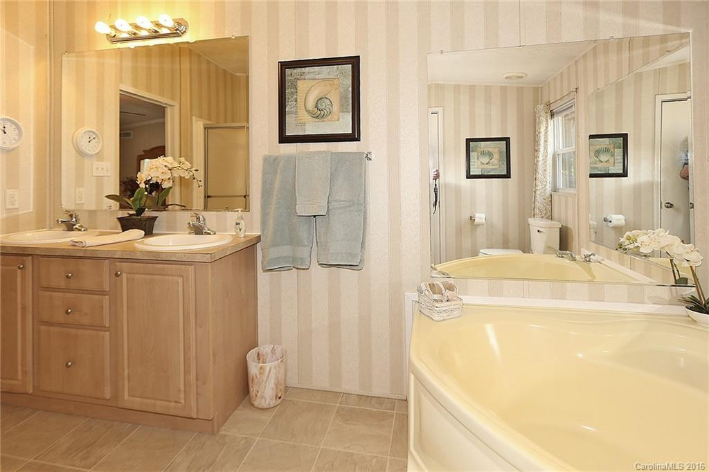 233 4th Street - Photo 11