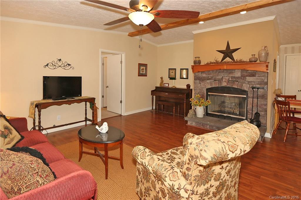 233 4th Street - Photo 3