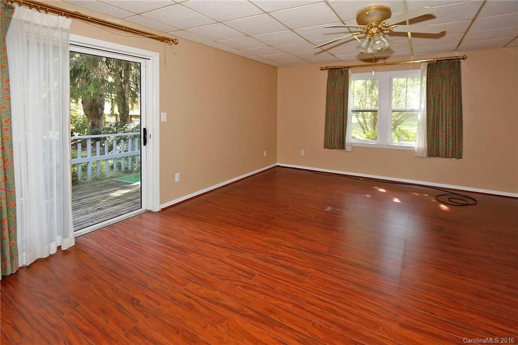 671 Brown Avenue - Photo 12