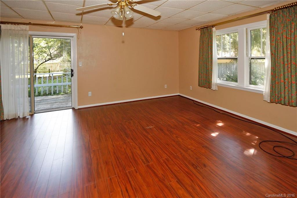 671 Brown Avenue - Photo 13
