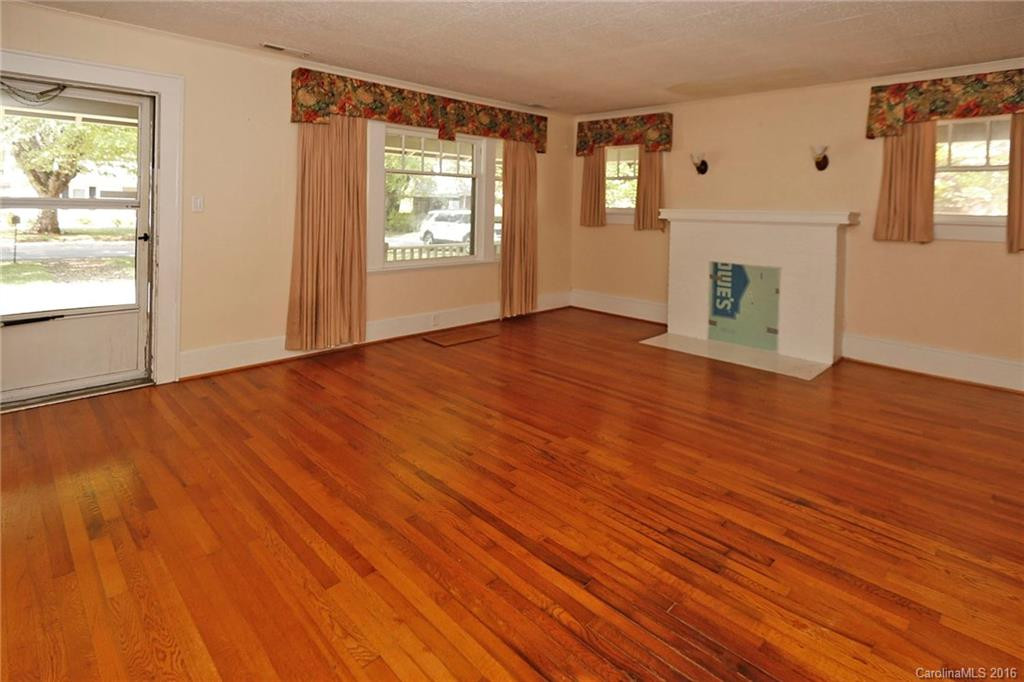 671 Brown Avenue - Photo 17