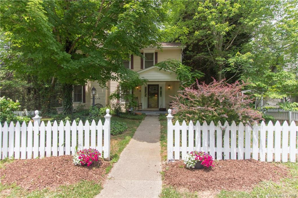 16 Oaks Circle - Photo 2