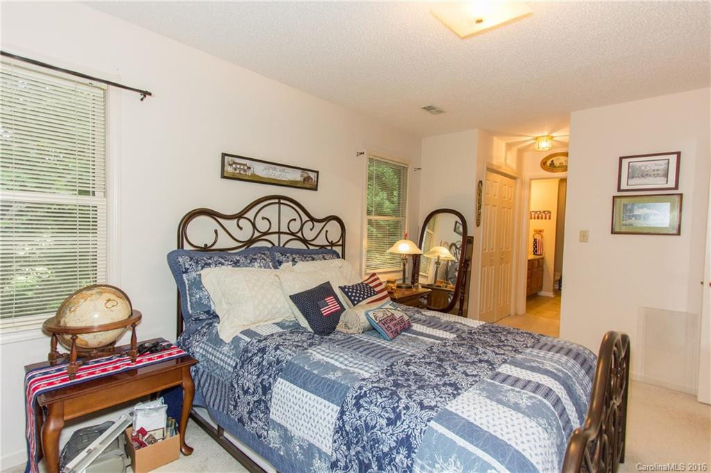 16 Oaks Circle - Photo 13